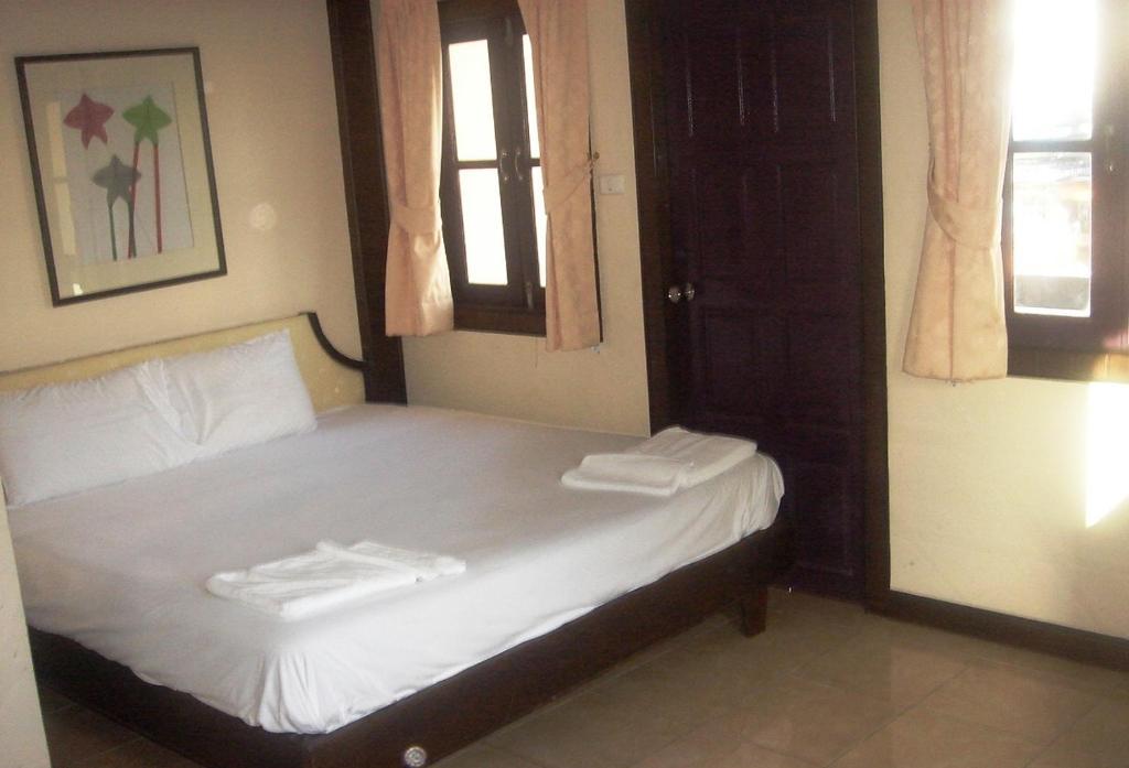 Hotel Sea Princess Patong Habitación foto